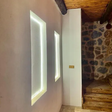 Tas Mahal * İznik